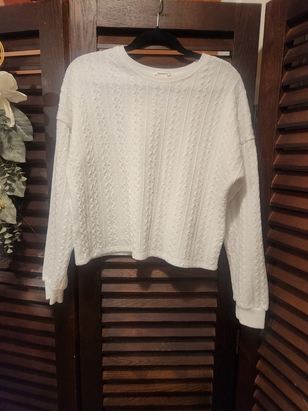 URBAN Romantics White Cable-Knit Crop Sweater